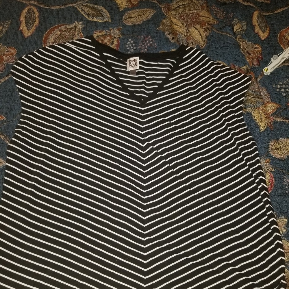 Black and white Anne Klien shirt